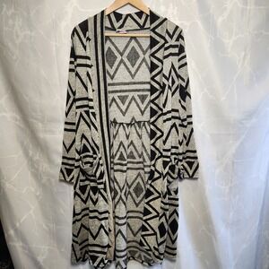 Pretty Young Thing Open Front Long Cardigan Women's L Black Gray Geometric‎